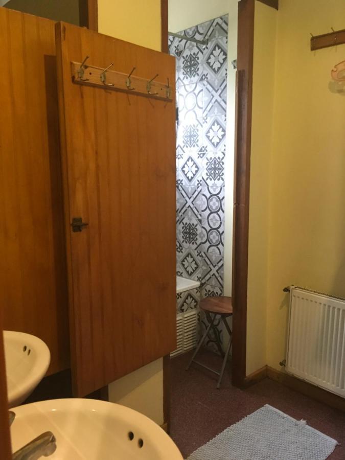 Airesbuenos Hostel Y Permacultura Valdivia Eksteriør bilde